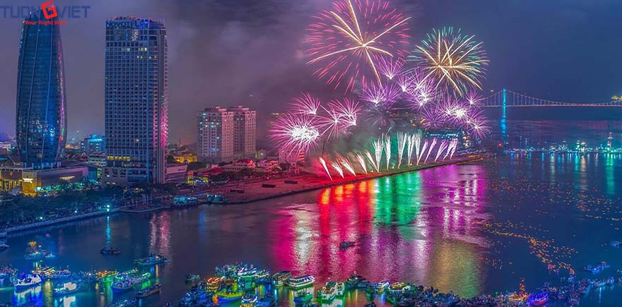 Novotel Da Nang Hotel (5 stars)